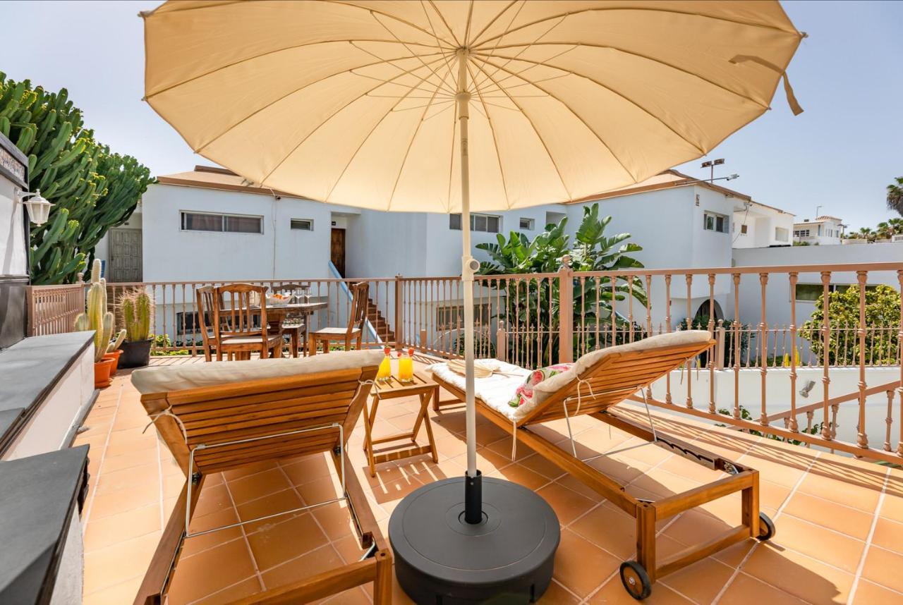 Villa Corralejo Bay Beachfront Corralejo By Holidays Home Exterior foto